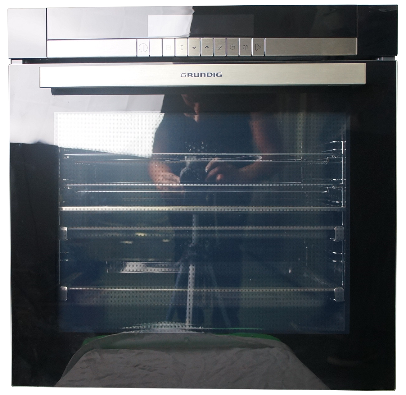 GRUNDIG 60CM  DIVID AND COOK OVEN